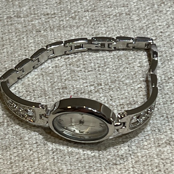 Silver Quartz Rhinestone Watch - Picture 5 of 10